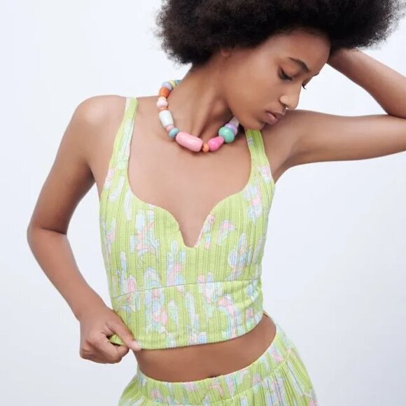 NWT Zara Lime Green Printed Pleated Y2K Crop Top - Picture 1 of 6